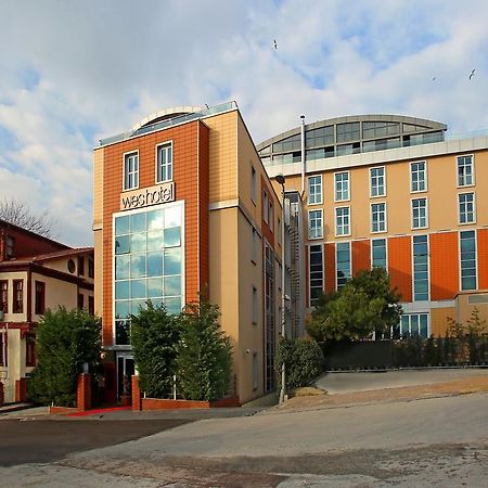 Wes Hotel Kocaeli Exterior photo